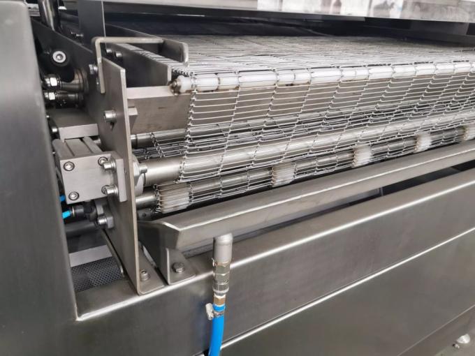 Abbigliatore automatico di Candy del tunnel di raffreddamento della macchina di copertura di cioccolato Sss304 6
