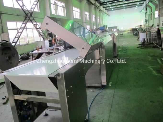 Abbigliatore automatico di Candy del tunnel di raffreddamento della macchina di copertura di cioccolato Sss304 7