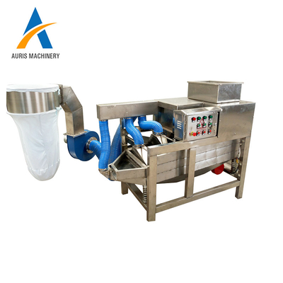 Prodotti automatici del cioccolato di Bean Peeling Machine Separating Sorting del cacao 50kg/H