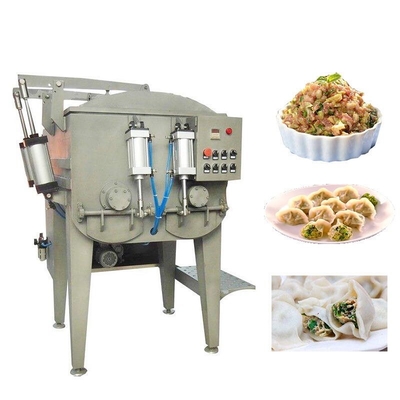 Gnocco del pollame che farcisce la macchina del miscelatore della macchina 240kg/Time della carne del miscelatore