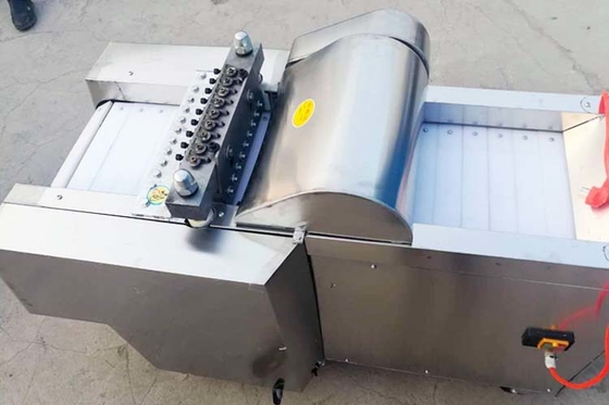 Macchina di taglio a cubetti Duck Cube Meat Cutting Machine del pesce del pollame