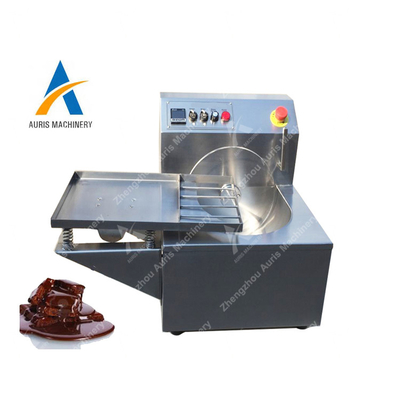 Tabella che tempera la macchina di fusione del cioccolato della macchina di fabbricazione di cioccolato