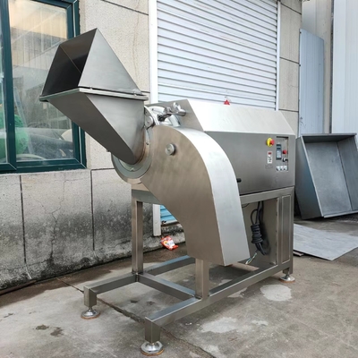 la lavorazione della carne 3000kg/H lavora la tagliatrice a macchina elettrica dell'affettatrice della carne del petto di pollo