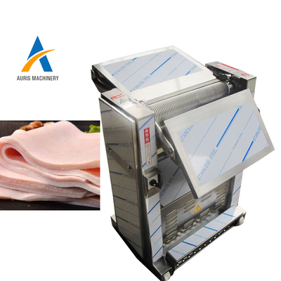 La lavorazione della carne del maiale lavora la sbucciatrice a macchina della pelle della carne di maiale di acciaio inossidabile