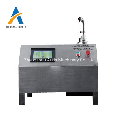Cioccolato automatico che tempera la macchina di Melter del cioccolato del nero AT6 della macchina
